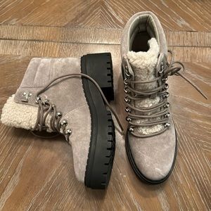 Marc Fisher LTD Nairy Hiking Boot Size 5M kids